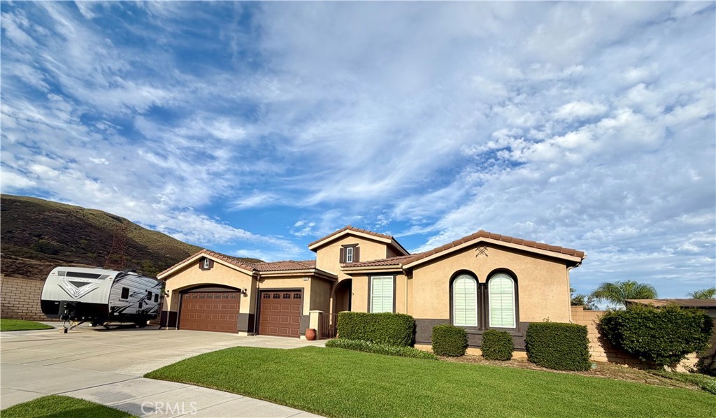 4751 Falconview Court — photo