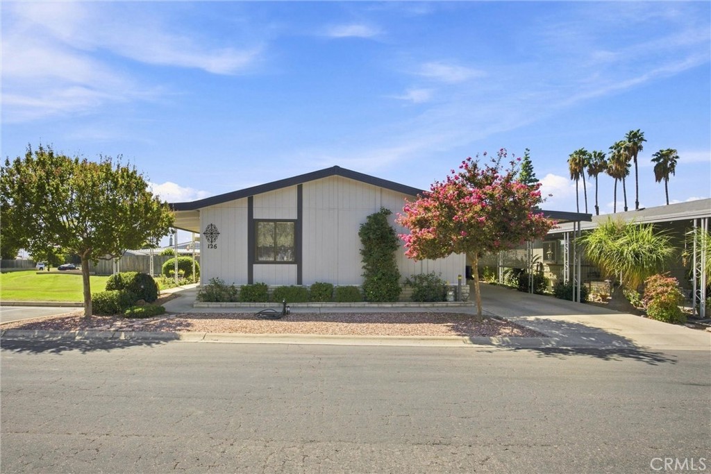 126 Set, Bakersfield, CA 93308 — photo 2