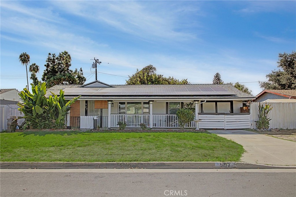 907 S Danehurst — photo