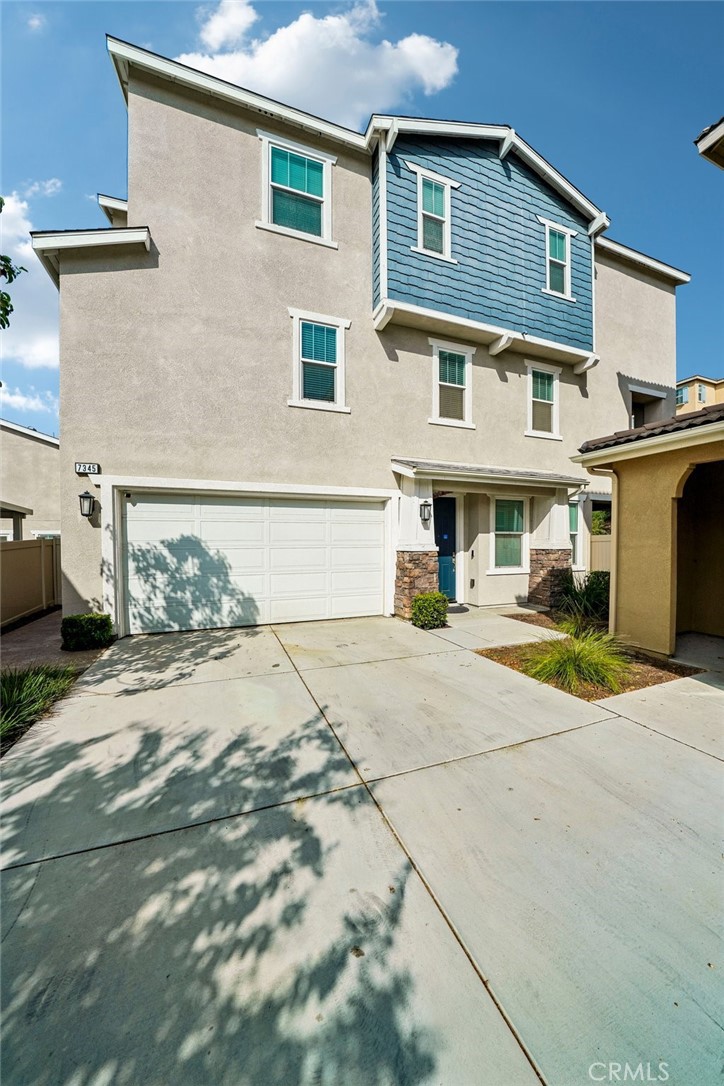7345 Hawkeye Ridge Road — photo