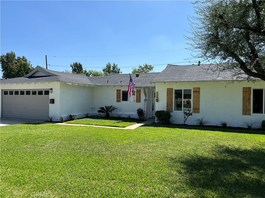 138 Elizabeth Lane — photo