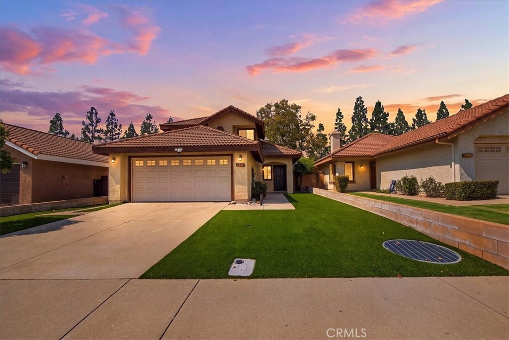 7676 Cardiff — photo