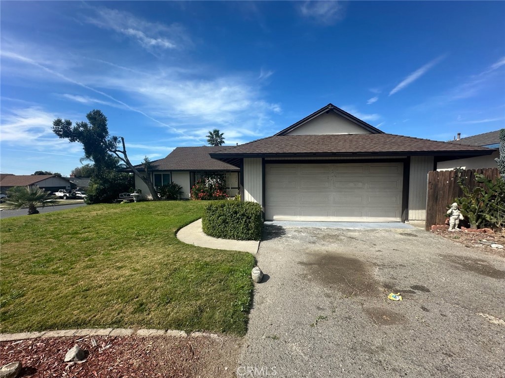 6090 Mirada Place — photo