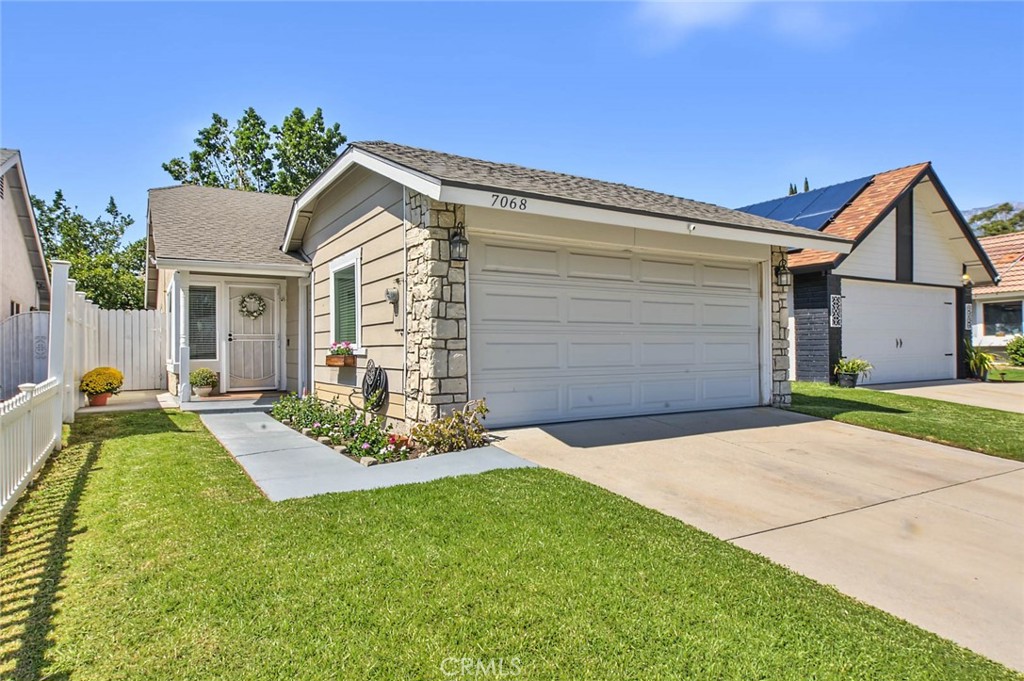 7068 Jasmine Court — photo