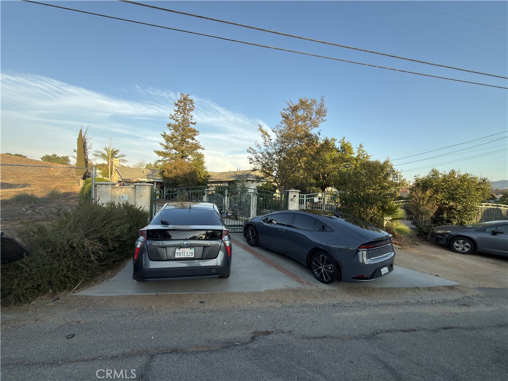 5349 Norwood — photo
