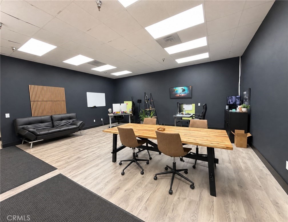 15415 Anacapa — photo