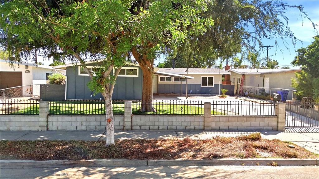 1210 Tejon — photo