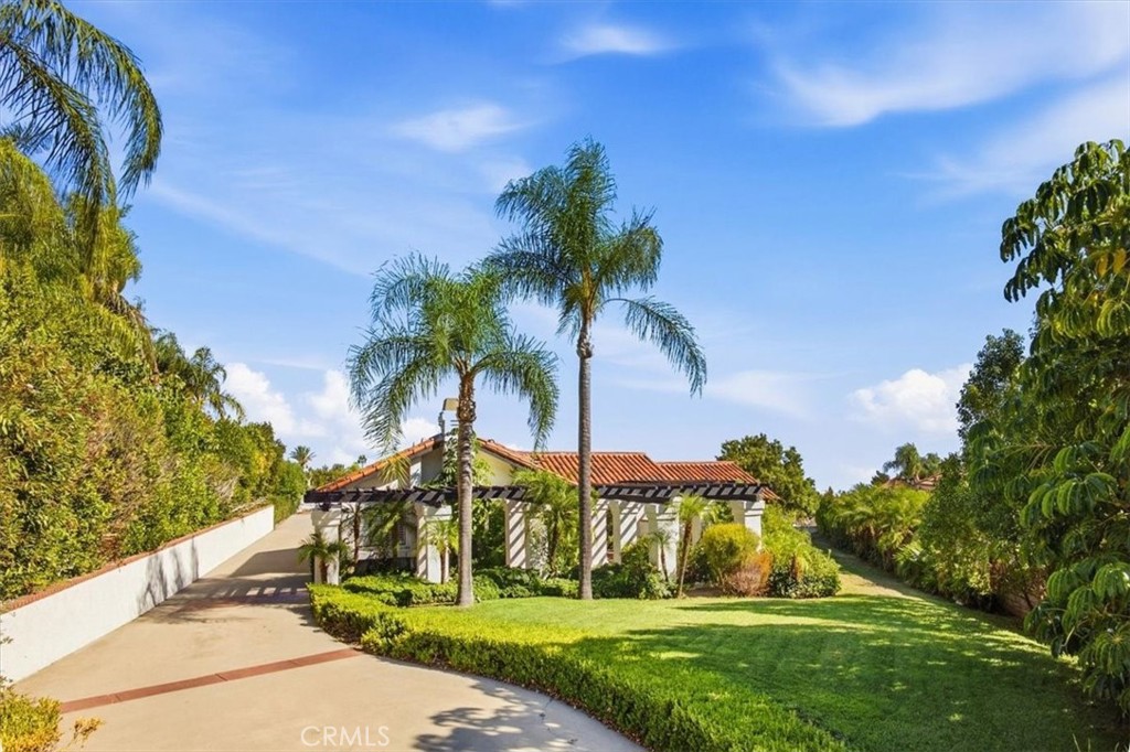 5087 Granada Court — photo