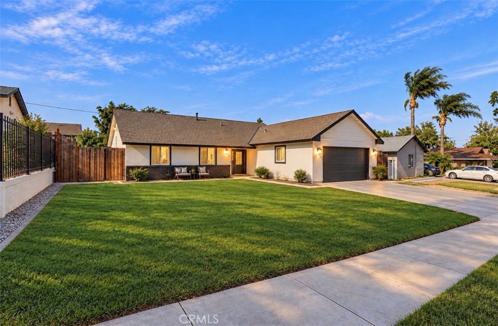 11231 Campbell — photo