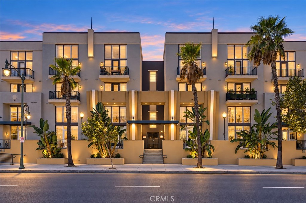 360 W Avenue 26 446 — photo
