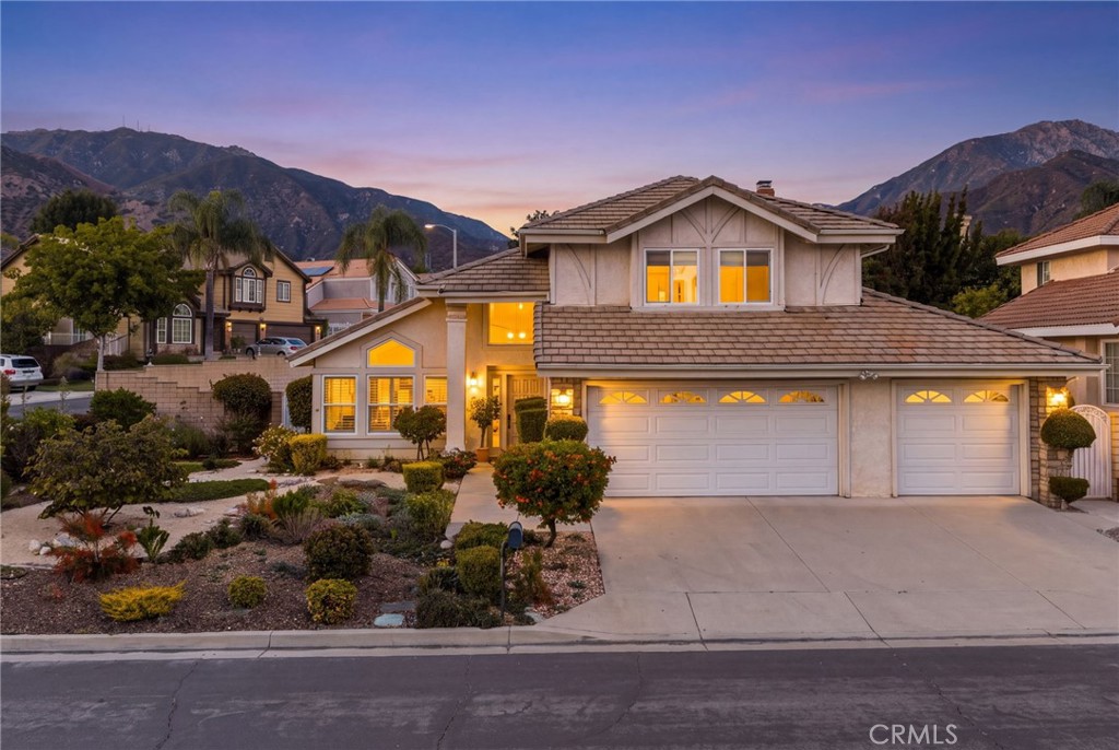 1539 Moonridge Court — photo