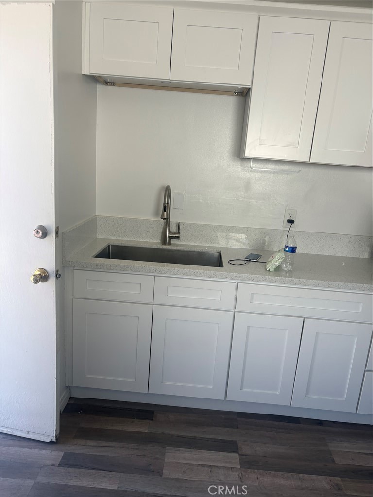 1124 Ramona B — photo