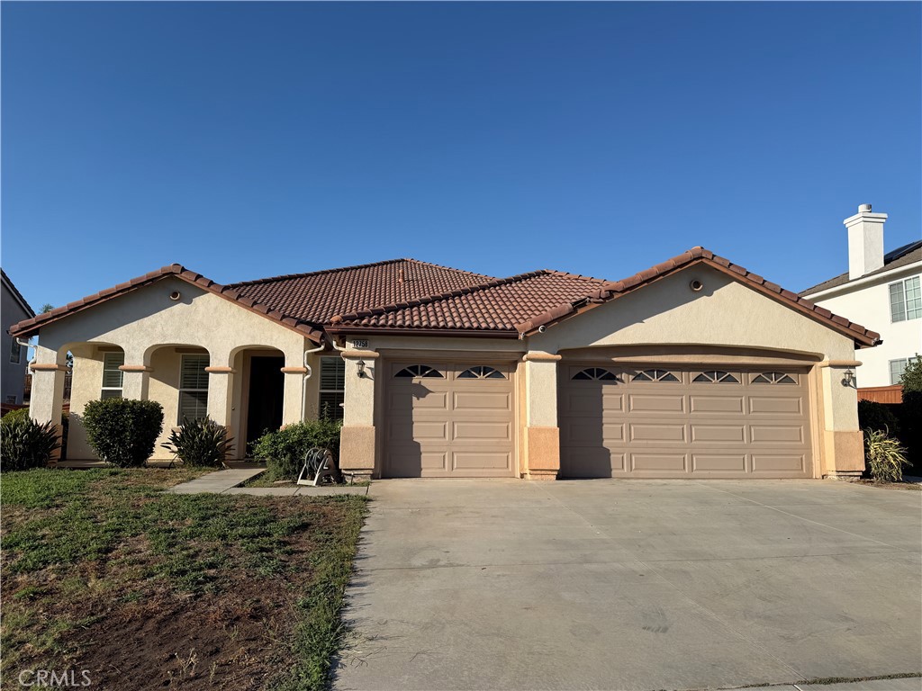 12758 Royal Palm Ln — photo