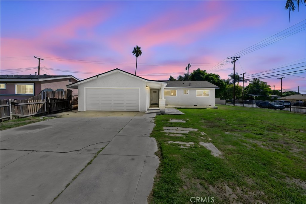 11281 Wesley Avenue — photo