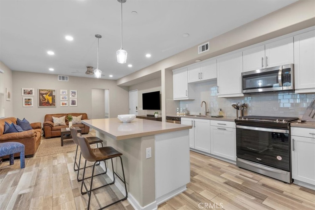 11076 Cabana Dr. — photo