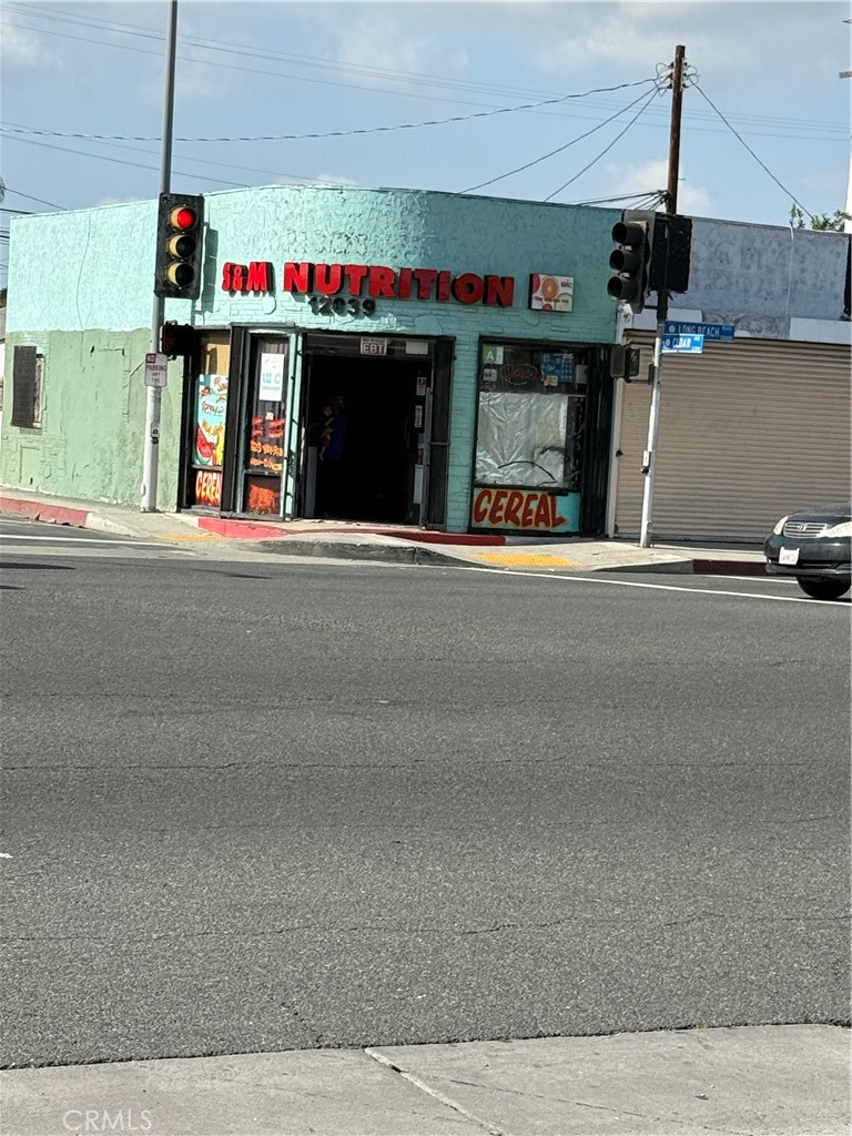 12039 Long Beach Blvd — photo