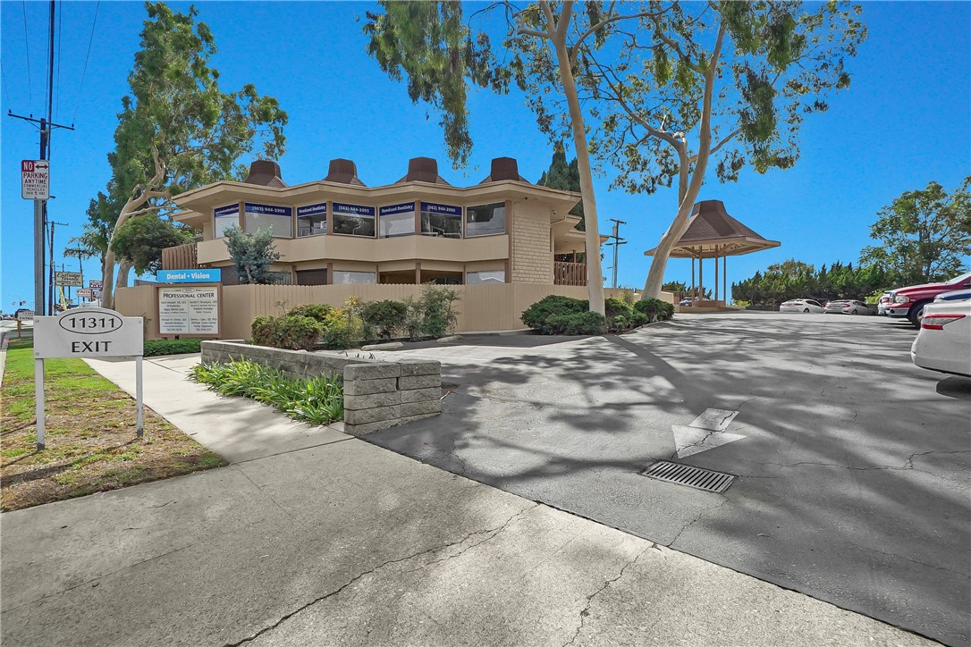 11311 La Mirada Blvd D — photo