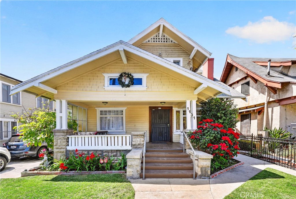 1131 Echo Park Ave — photo