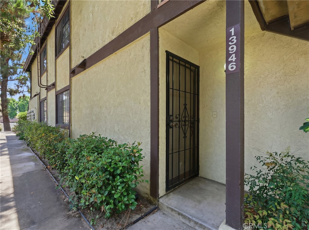 13946 Spring Water Court — photo