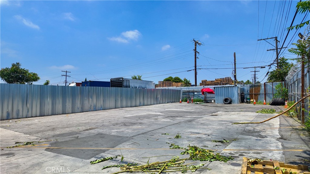 2637 E El Segundo, Compton, CA 90222 — photo 2