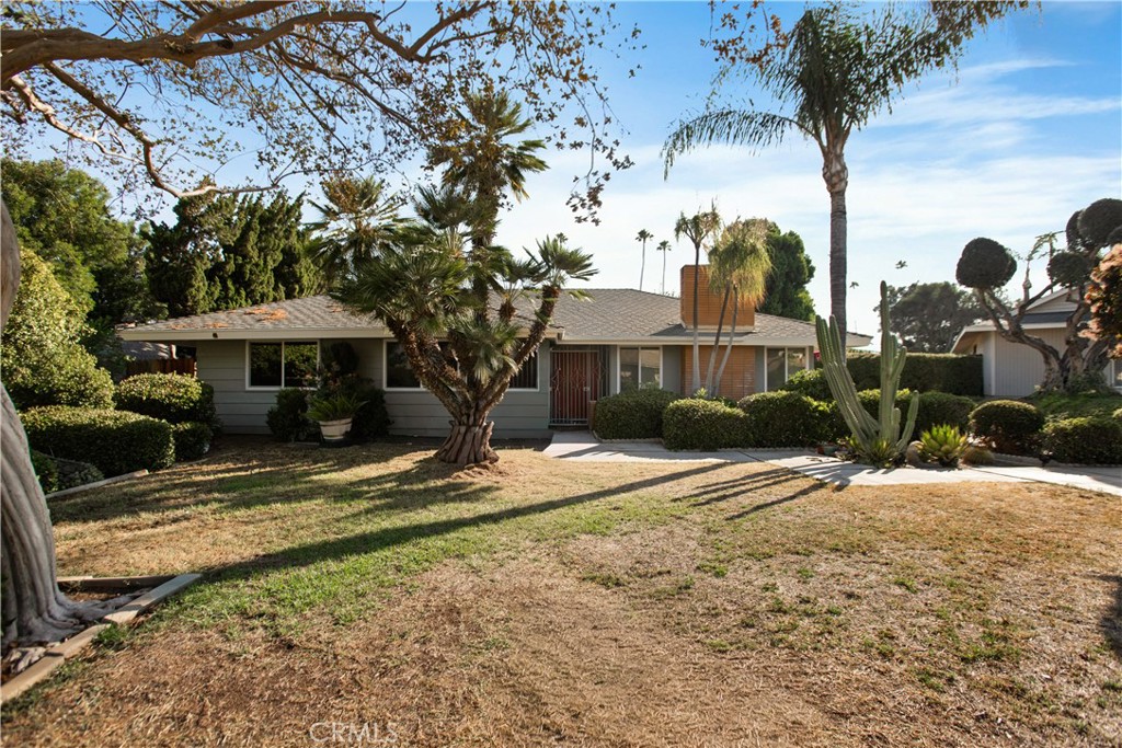 1185 La Subida Court — photo
