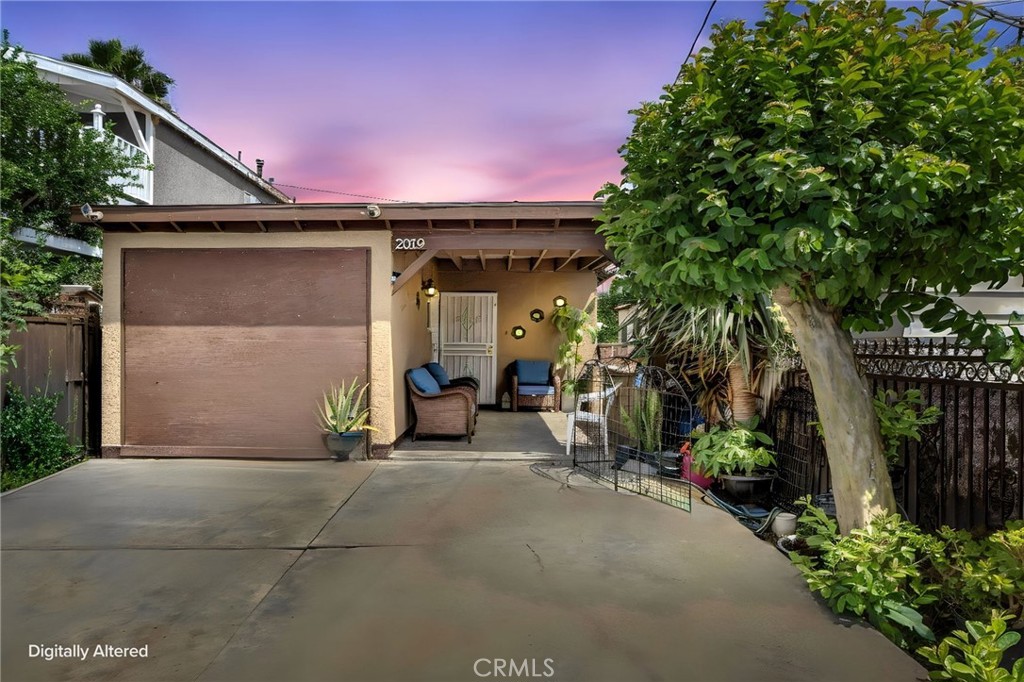 2019 E Shauer, Compton, CA 90222 — photo 2