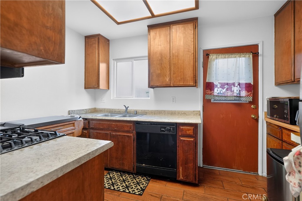 23419 Anchor — photo