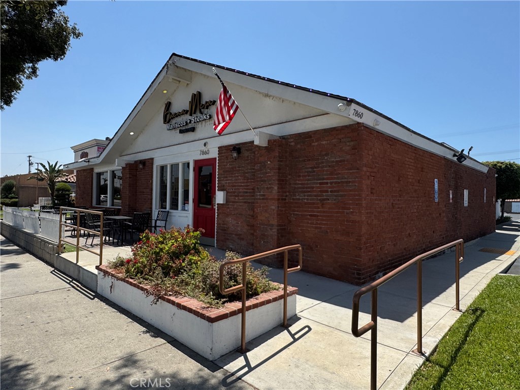 7860 Florence Ave — photo