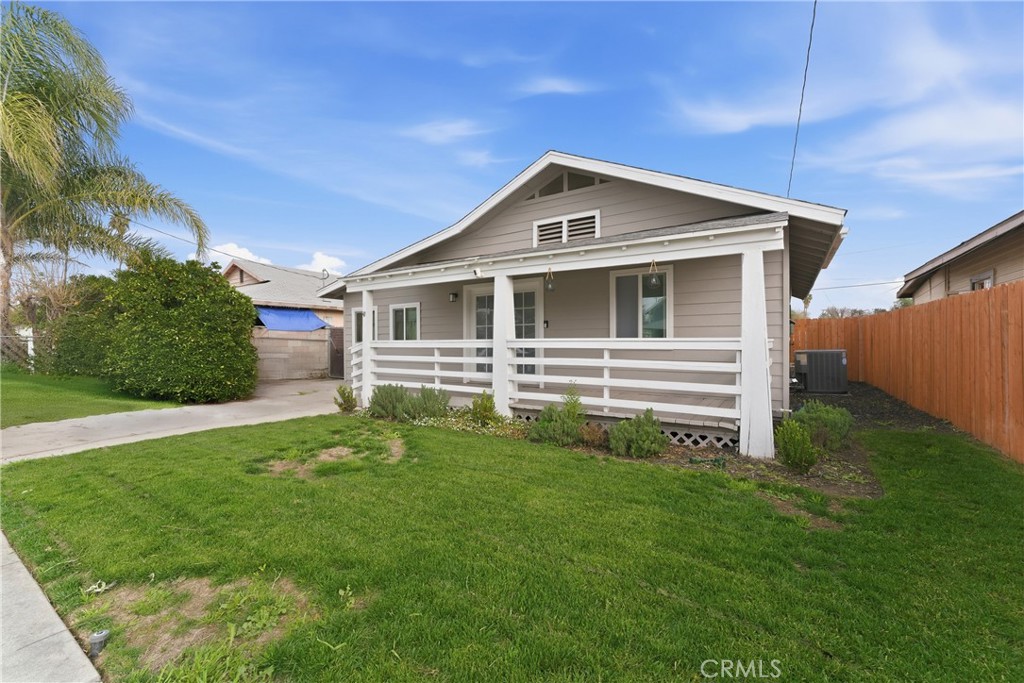 332 S Ramona — photo