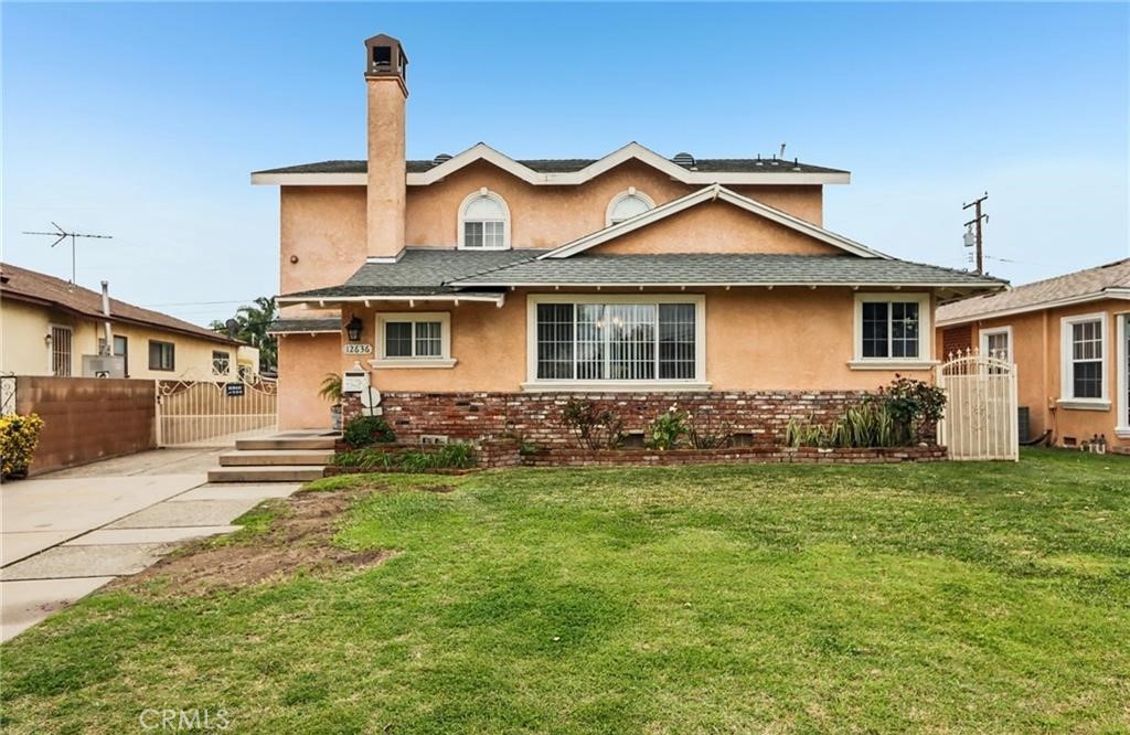 12636 Glynn — photo