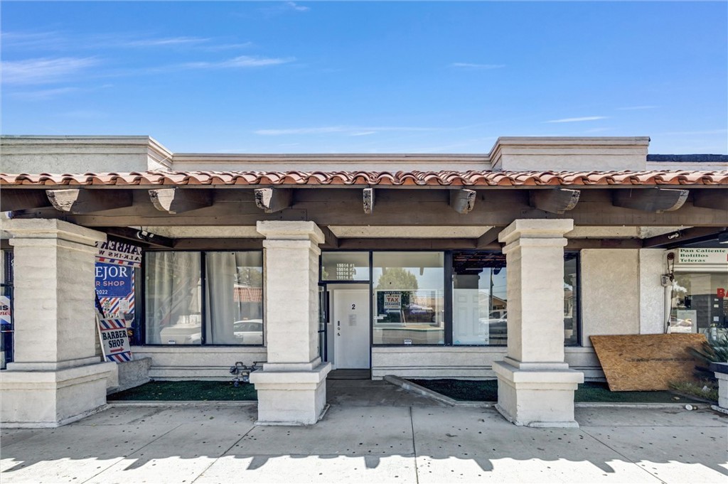 15514 Paramount — photo