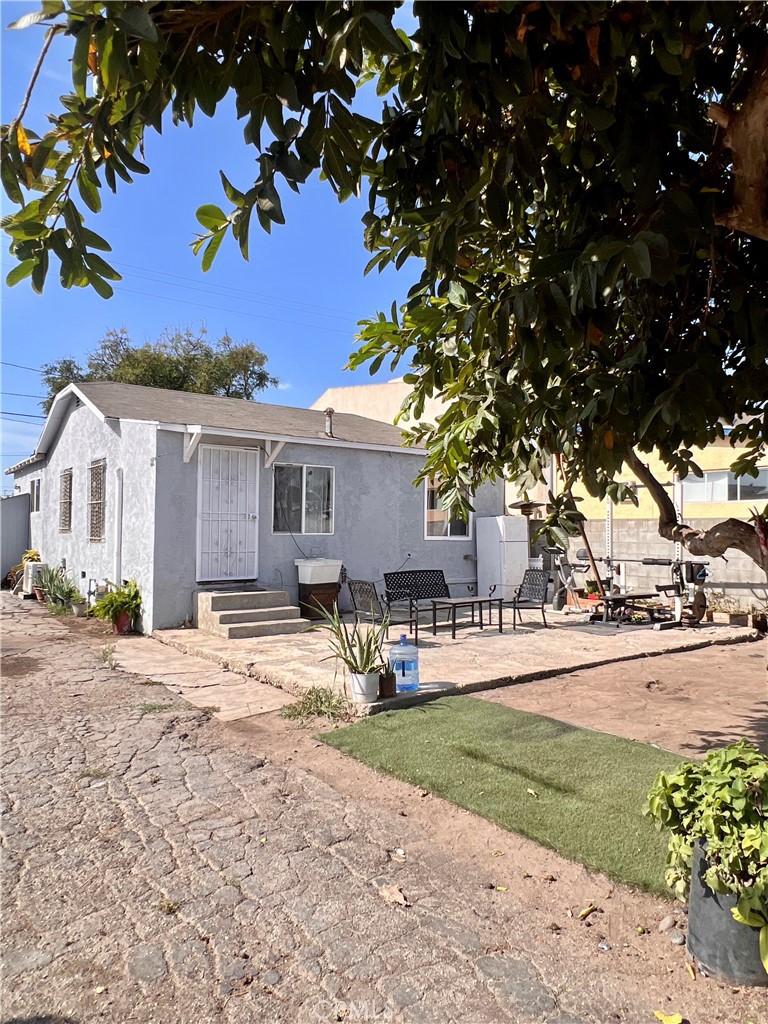 1474 W Compton, Compton, CA 90220 — photo 2