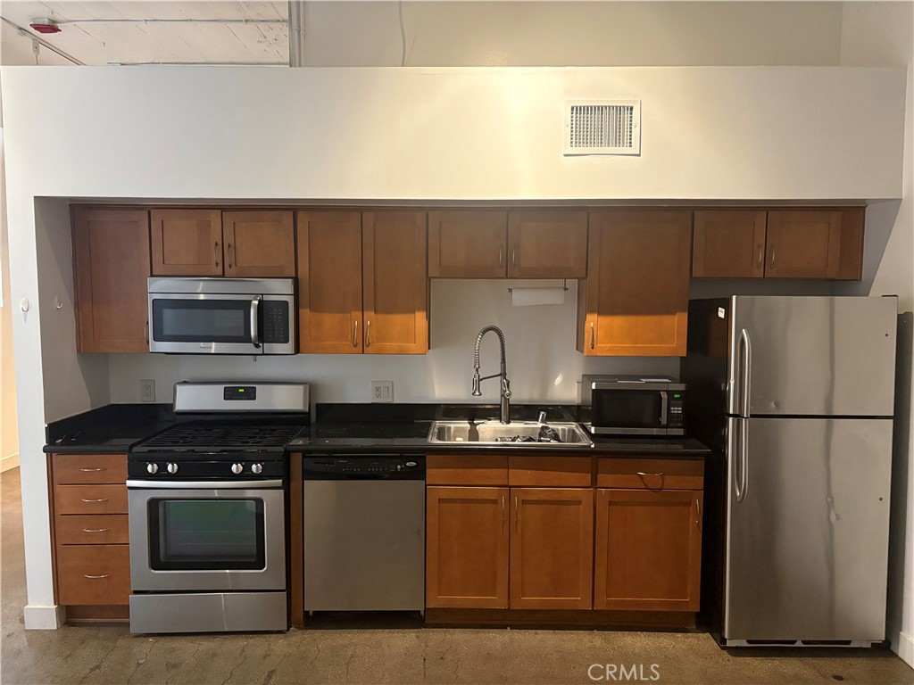 420 S San Pedro St Apt 226 Los Angeles Ca — photo