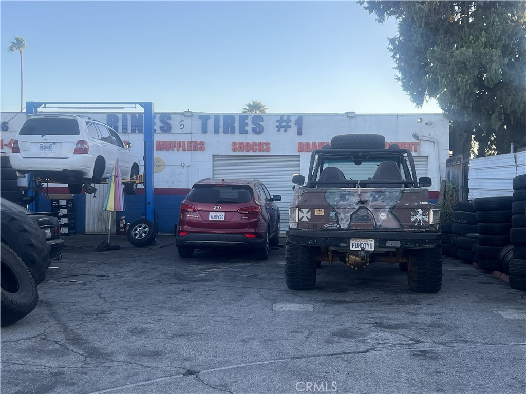 13416 Valley — photo