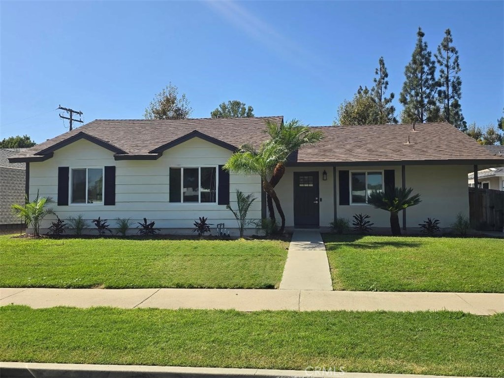 12733 Meadow Green — photo