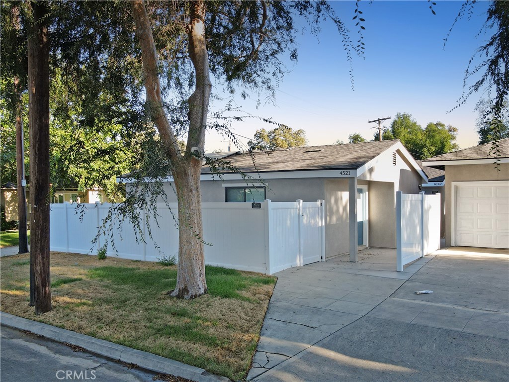 4521 Emerson Street — photo