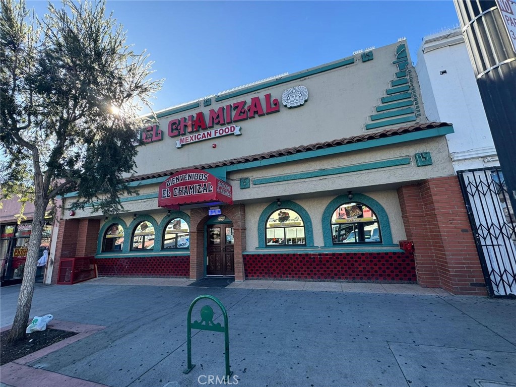 7111 Pacific Boulevard — photo