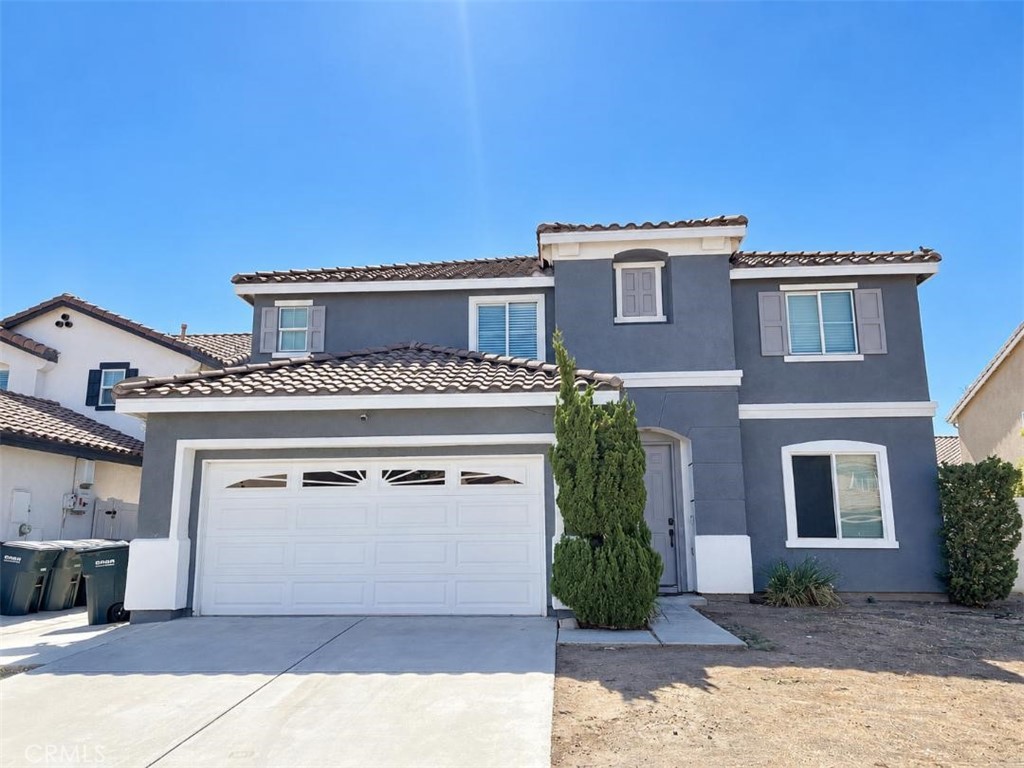 1087 Harrier Street — photo