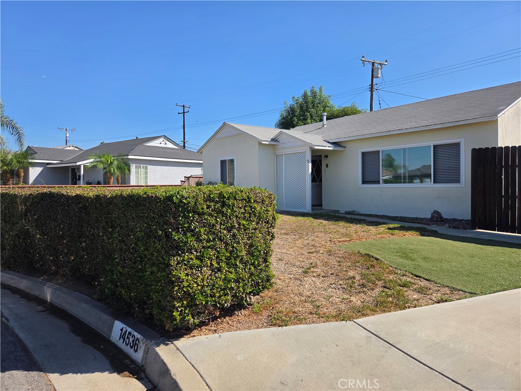 14536 Busby — photo