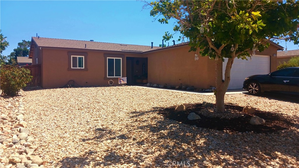 10627 Joshua Street — photo