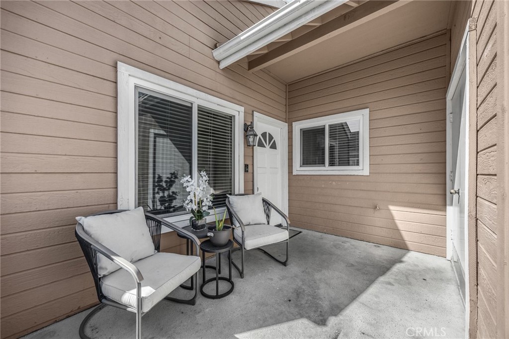 10411 E Briar Oaks — photo