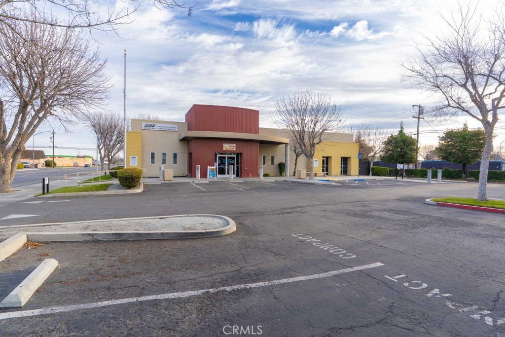 406 E Elm, Coalinga, CA 93210 — photo 2