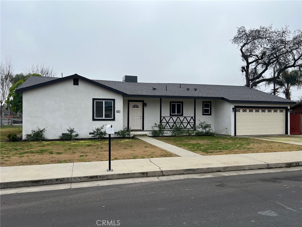 1901 Patterson Avenue — photo