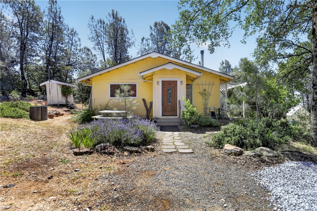 5040 Cougar Lane — photo