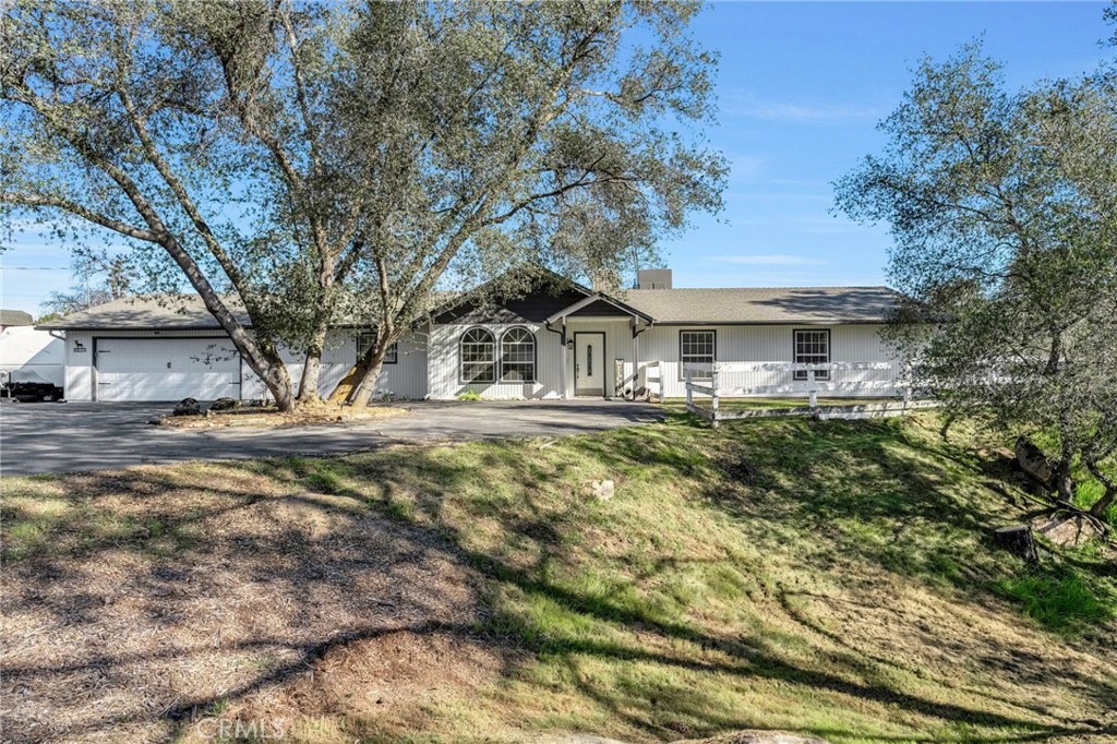 30535 Titan Drive — photo