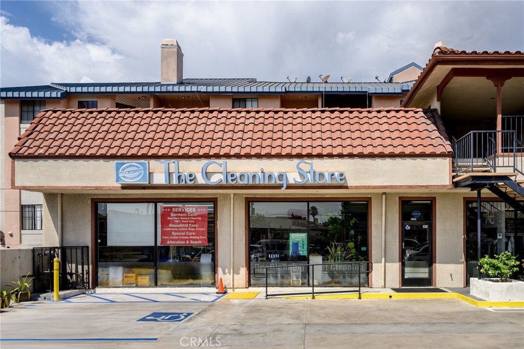 1225 N Pacific Avenue Unit B — photo