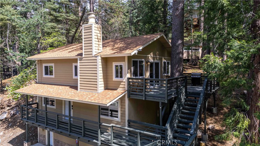 26131 Lake Forest Drive — photo