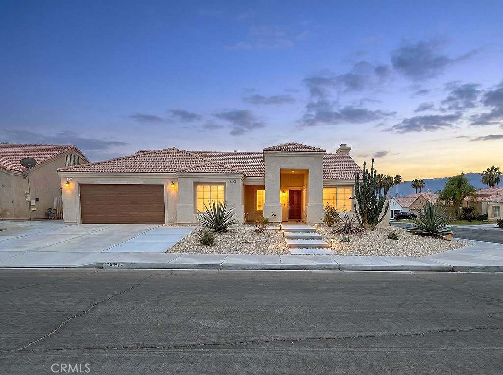 79285 Desert Crest — photo