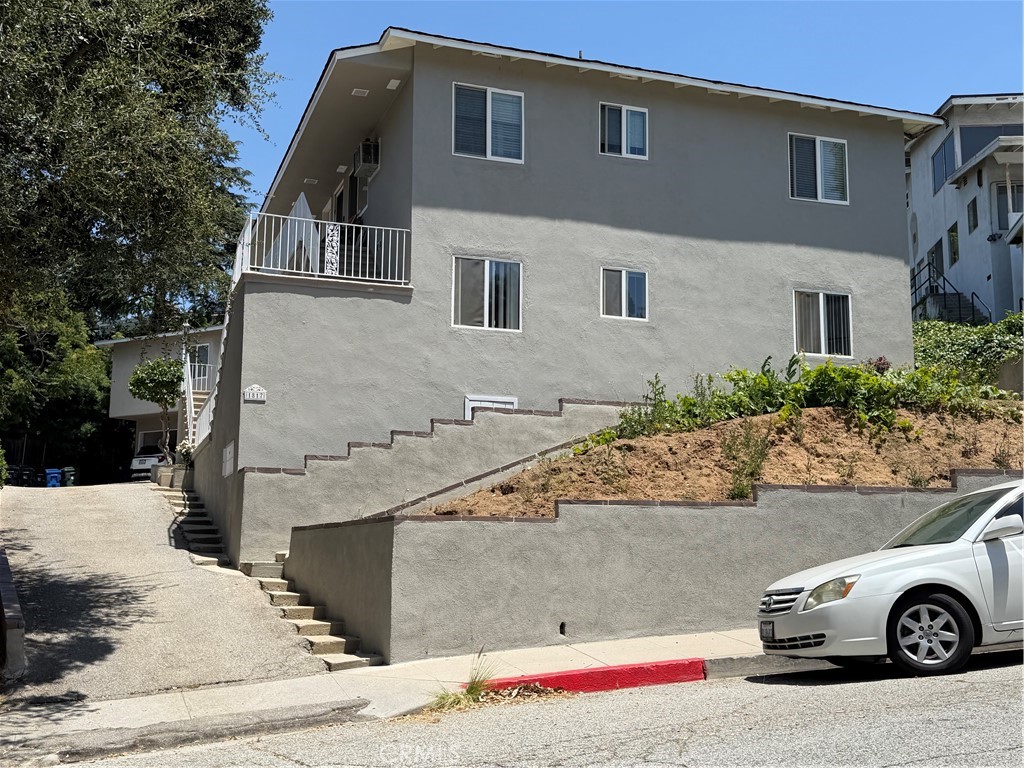 1817 Verdugo Loma — photo
