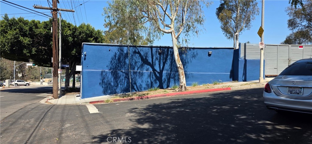 1203 E Cesar E Chavez — photo